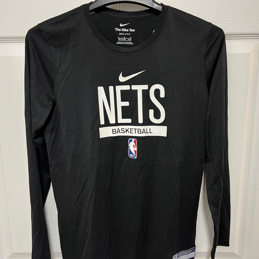 Nike Dri-Fit Brooklyn Nets NBA On-Court Practice Long Sleeve T-Shirt | Size LG